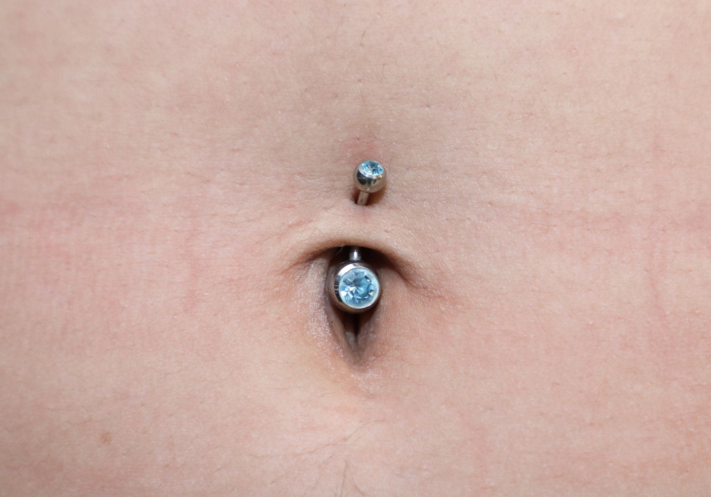 Naval Ring - Internally Threaded Belly Ring - Belly Bar with Double Gem Crystals- 14g (1.6mm) - Ideal Piercing for Navel Jewelry